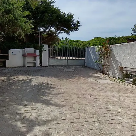 Eden וילה סורסו